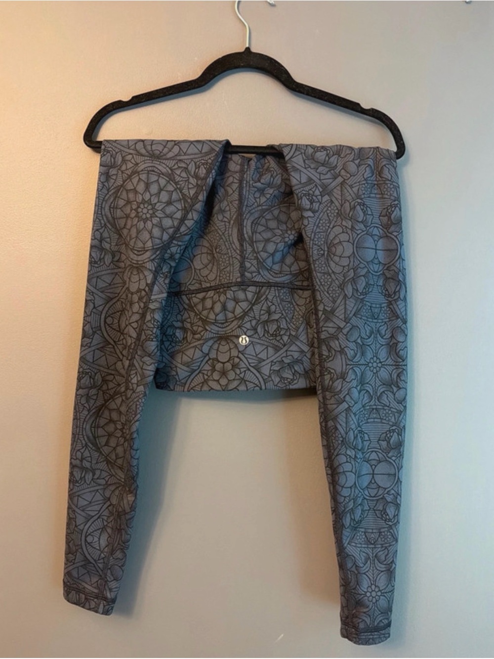 lululemon athletica Gray Geometric Print Women’s Leggings